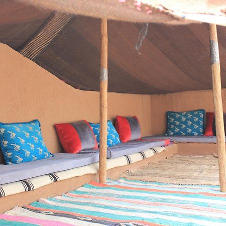 Kasbah Lucas Hostel Akhendachou n'Ait Ouffi Bagian luar foto